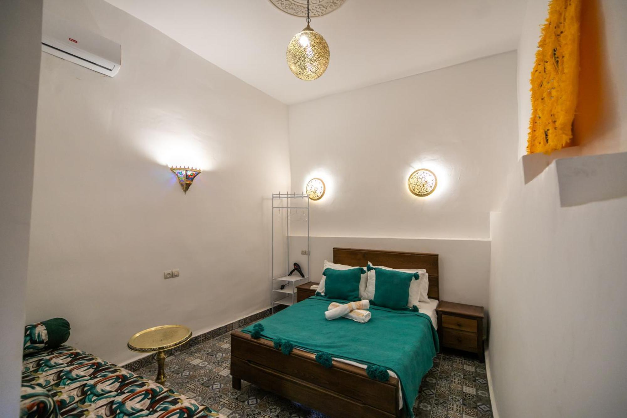 Riad Fes Lile ภายนอก รูปภาพ