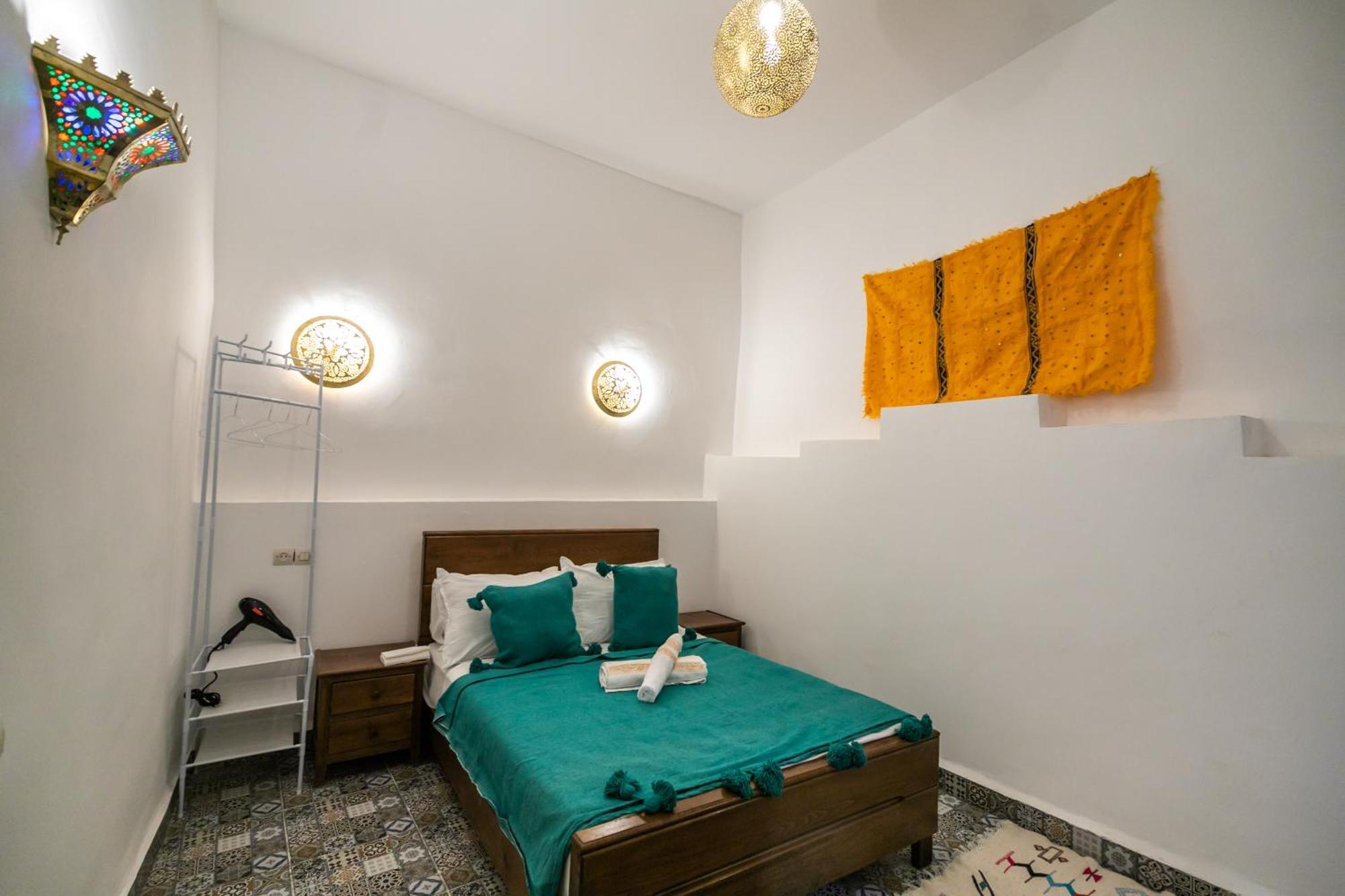 Riad Fes Lile ภายนอก รูปภาพ