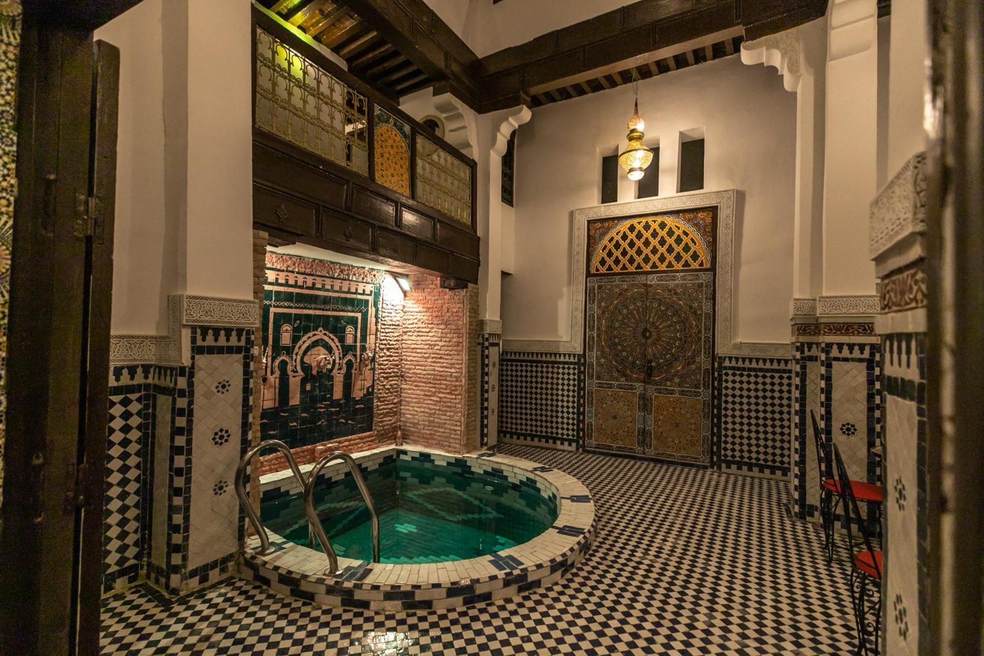 Riad Fes Lile ภายนอก รูปภาพ