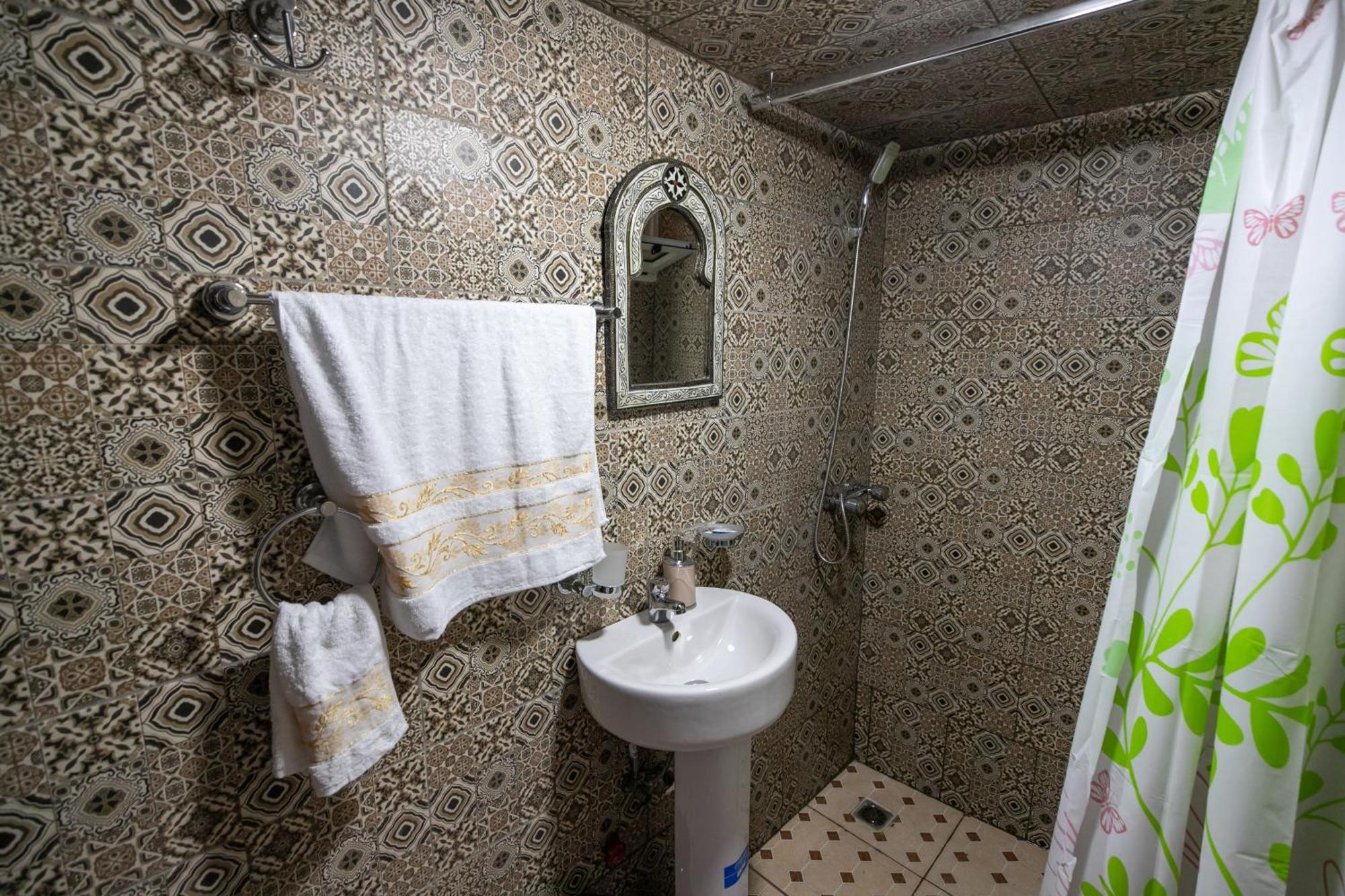 Riad Fes Lile ภายนอก รูปภาพ