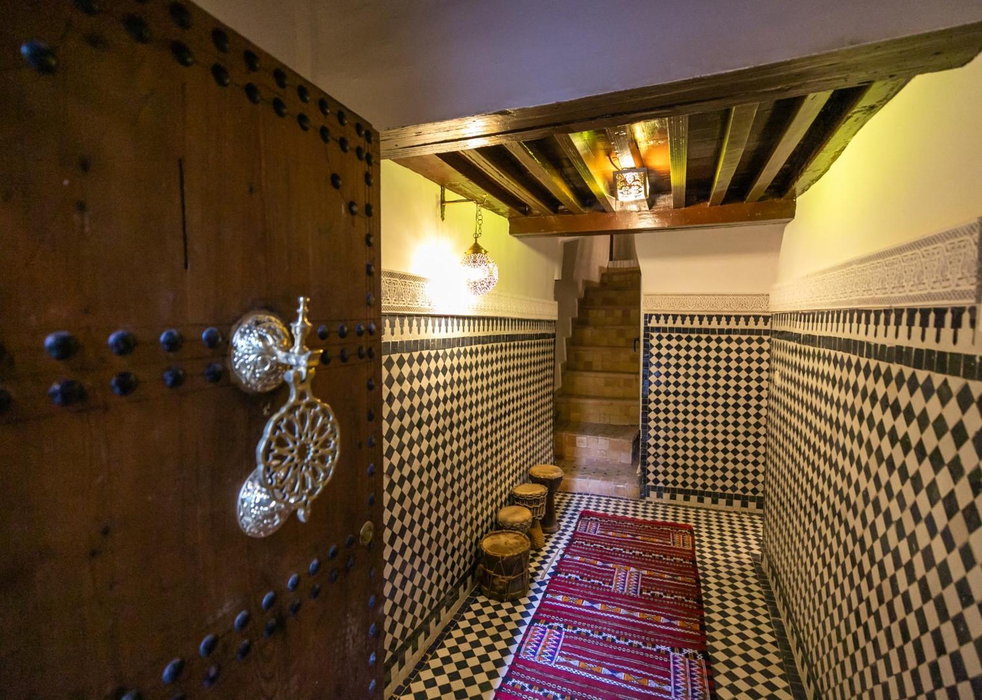 Riad Fes Lile ภายนอก รูปภาพ