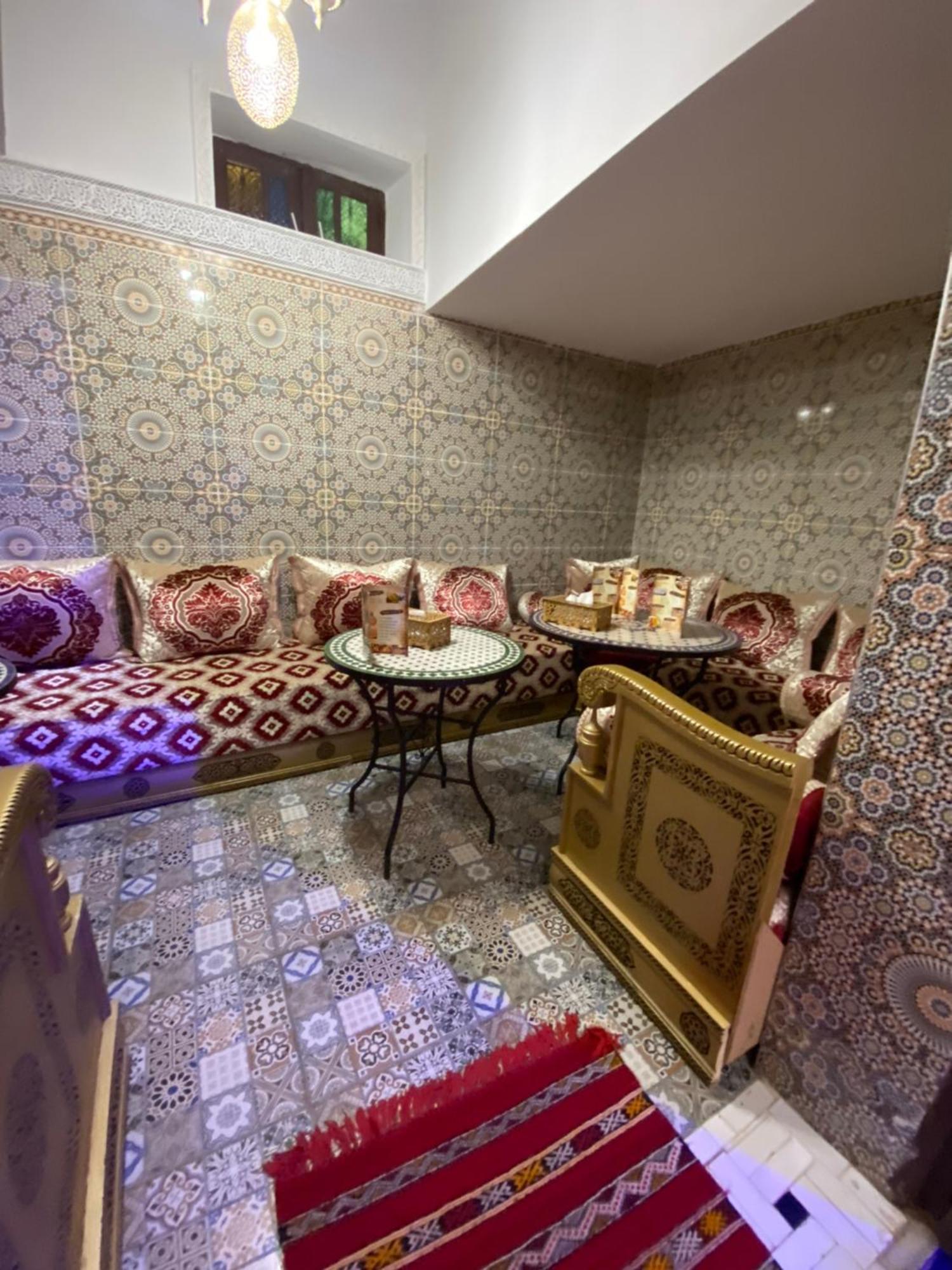 Riad Fes Lile ภายนอก รูปภาพ